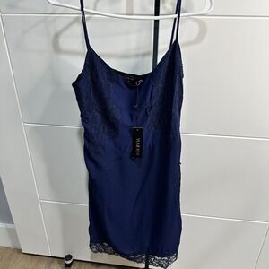 NWT Yumi Kim Veronica Lace Mini Blue Dress Size Medium NWT